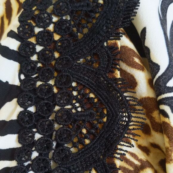 VENUS animal print v-neck peplum tank top blouse, black lace, S - Picture 7 of 8